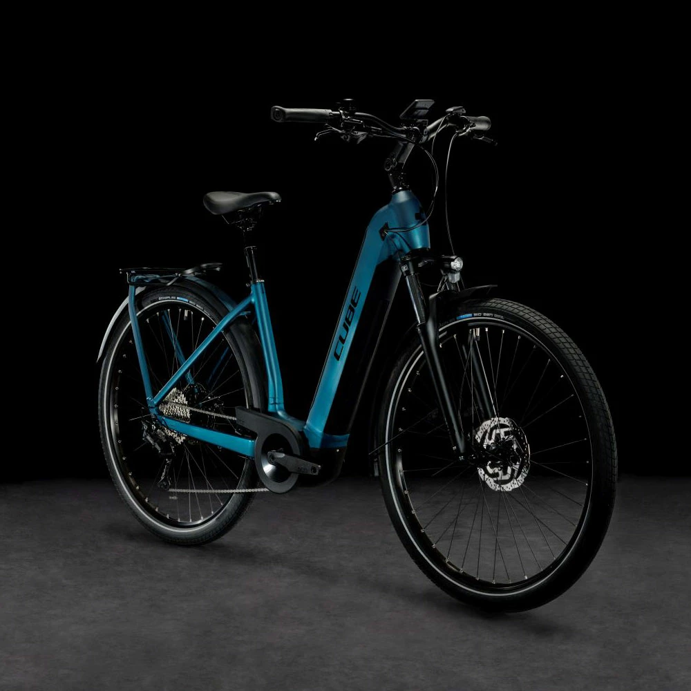 Cube Kathmandu Hybrid ONE 625 Easy Entry Blue´n´black 4 Cube Kathmandu Hybrid ONE 625 Easy Entry Blue´n´black – Image 2