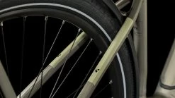 Cube Kathmandu Hybrid Pro 750 Easy Entry Flashstone´n´black -Vélo Électrique Soldes Magasin CUBE Kathmandu Hybrid Pro 750 Easy Entry flashstone n black 631213 4