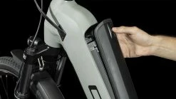 Cube Kathmandu Hybrid ONE 625 Easy Entry Swampgrey´n´black 12 Cube Kathmandu Hybrid ONE 625 Easy Entry Swampgrey´n´black -Vélo Électrique Soldes Magasin Kathmandu Hybrid ONE 625 Lady swampgrey n black 631172 E 5