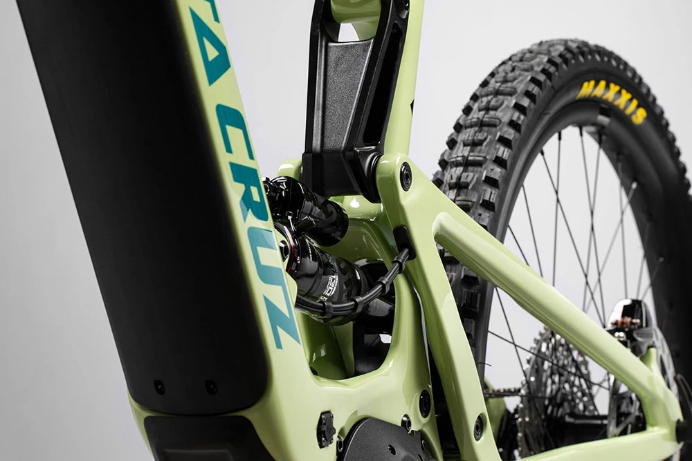 Santa Cruz Heckler C S 4 Santa Cruz Heckler C S – Image 2