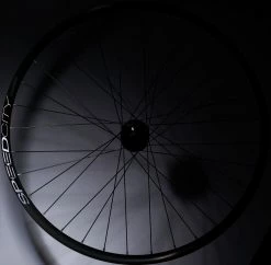 Mavic URBAN E-Speedcity 1 700 CL 12x142 Roue Arrière Shimano -Vélo Électrique Soldes Magasin Mavic URBAN E Speedcity 1