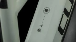 Cube Reaction Hybrid Performance 625 Lady Allroad Swampgrey´n´black -Vélo Électrique Soldes Magasin Reaction Hybrid Performance 625 Lady Allroad swampgrey n black 3 1