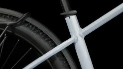 Cube Reaction Hybrid Pro 750 Allroad Flashwhite´n´black -Vélo Électrique Soldes Magasin Reaction Hybrid Pro 750 Allroad flashwhite n black 634163 3