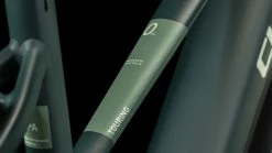 Cube Touring Hybrid ONE 500 Lady Darkgreen'n'green -Vélo Électrique Soldes Magasin Touring Hybrid ONE 500 Lady darkgreen n green 631061 1