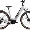 Cube Touring Hybrid Pro 500 Easy Entry Pearlysilver'n'black -Vélo Électrique Soldes Magasin cube 631111 20118992 Touring Hybrid Pro 500 Easy Entry pearlysilver n black 1